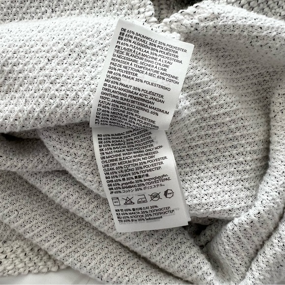 H&M Off White Cream Color Textured Knit Pullover Sweater Hoodie Top Medium - Picture 9 of 9